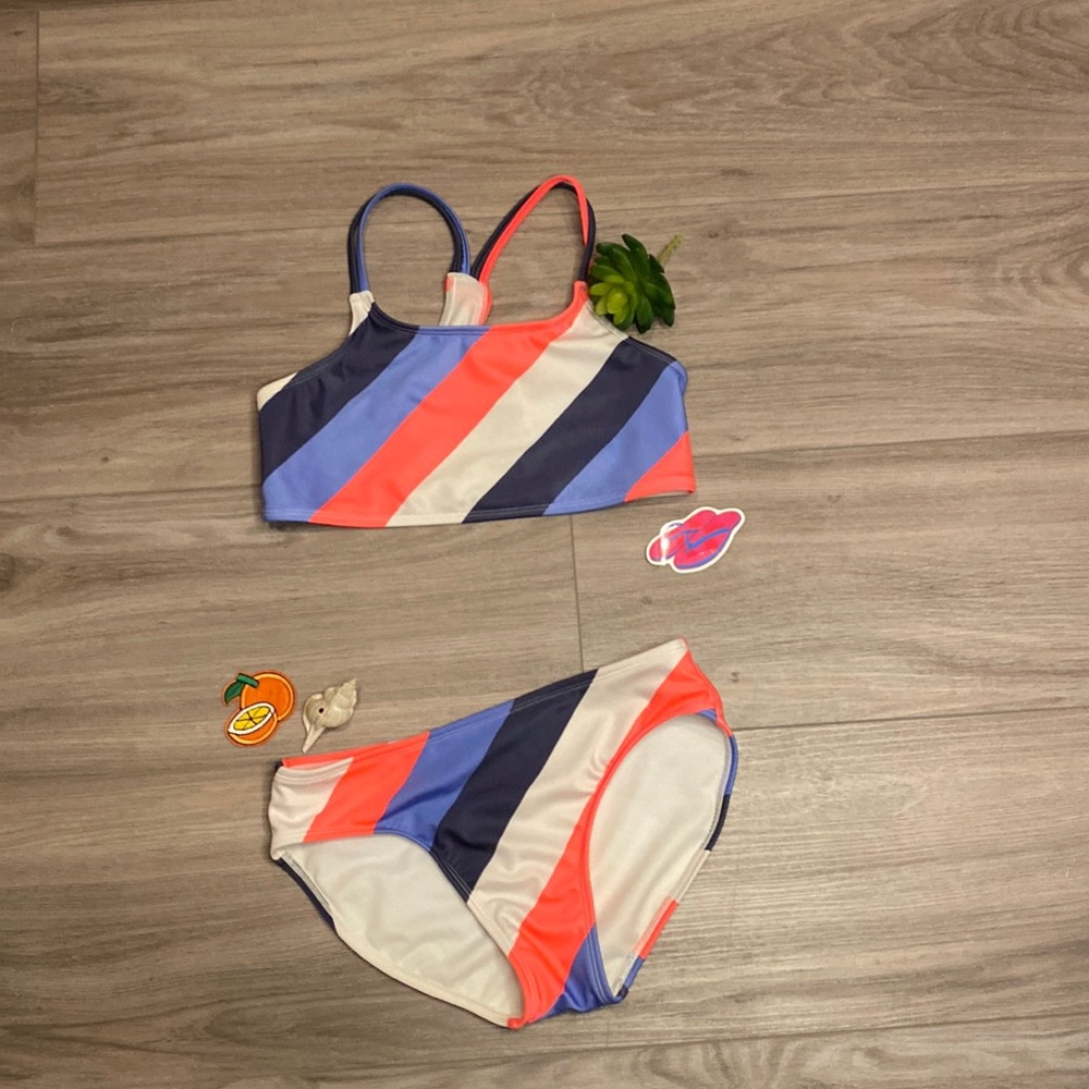 girls two piece swimsuit